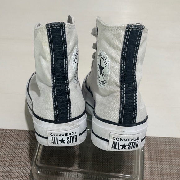 Converse All Star hi-top platform sneakers. Women’s size 7. Excellent condition - Picture 4 of 9